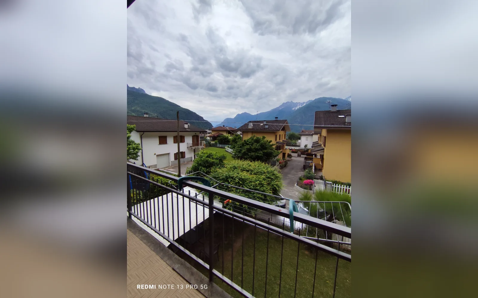 Esterni di CASA IN FIORE, Sondrio (Lazio) (foto 15)